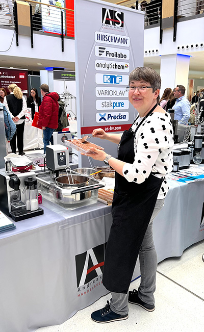 Pralinenfertigung auf Firmenfesten, Vereinsfeiern, Veranstaltungen, Messen